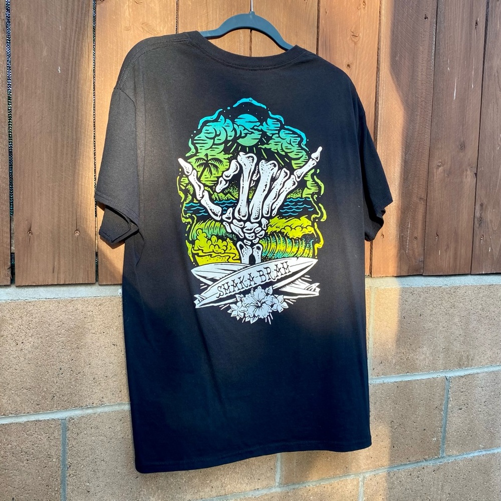 Surf / skater tee